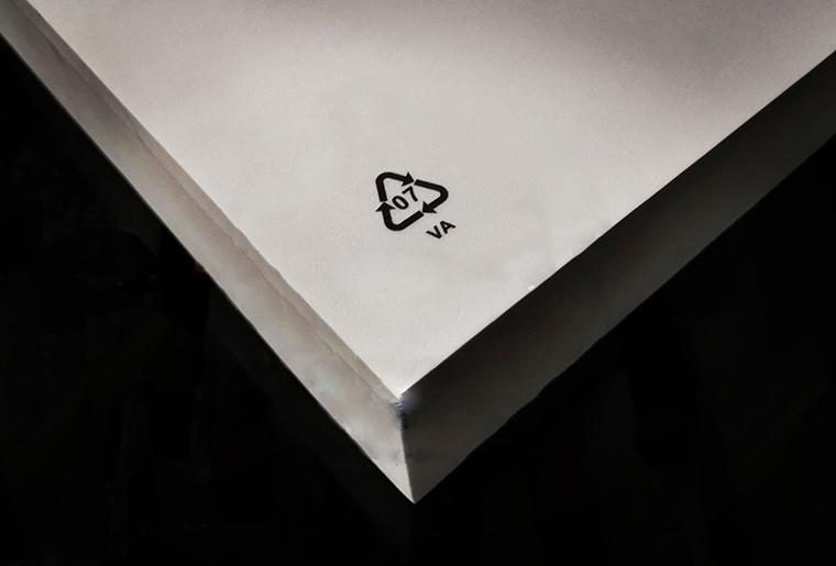 5163银河手机版SP-8872宽幅喷码机在EVA上的应用